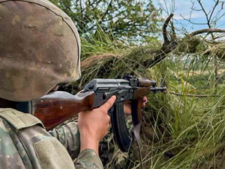 Armament produs integral în România: A fost semnat un mega-contract de 816 milioane de euro din SAFE