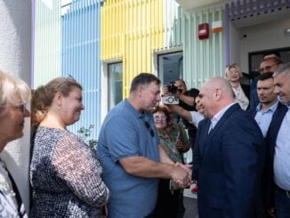 Cațavencii.ro: Bolojan e împins pe trambulina prezidențială pe modelul Călin Georgescu