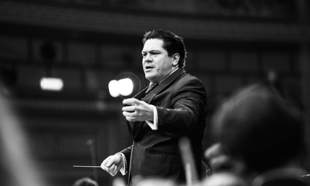 Cristian Măcelaru deschide Concursul Internațional „George Enescu” 2026 cu un concert-eveniment la Ateneul Român