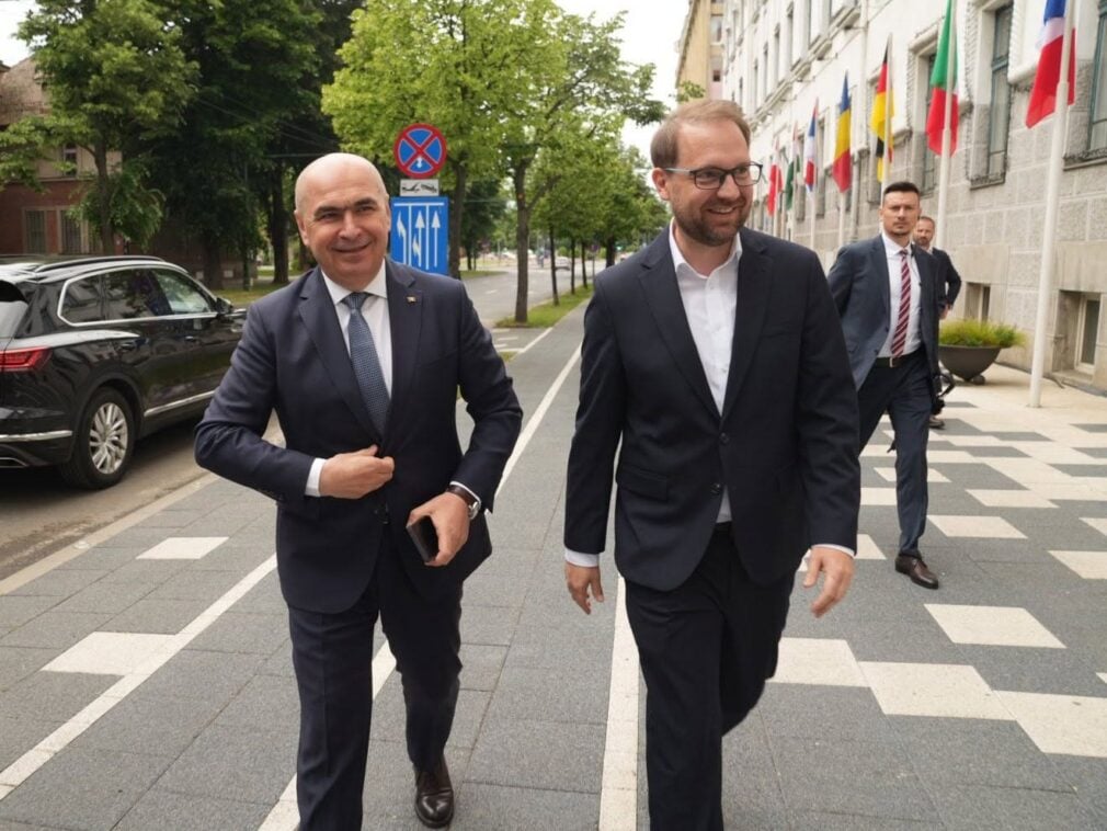 Ilie Bolojan, înger și demon pentru USR. Două scenarii gri pentru USR la alegerile anticipate