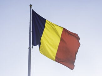 AUR propune dezbateri publice pentru proiectul controversat privind Ziua Drapelului