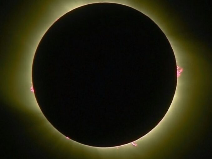 Eclipsa de Soare din 12 august. Tot ce trebuie să știi despre fenomen