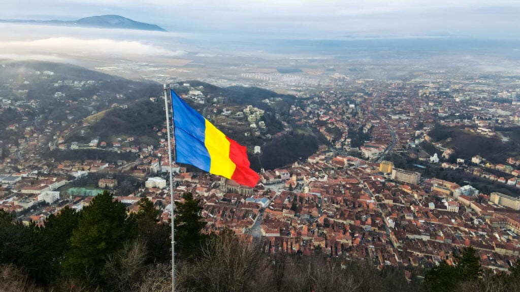 Capitala prestigiului și provinciile creației