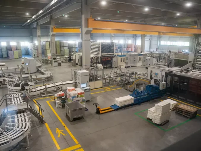 Industria românească, pe minus. Producția a scăzut cu 3,3% în primul semestru