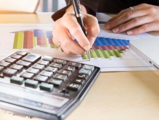 Profiturile firmelor din România scad, iar afacerile stagnează. Marjele nete au ajuns la cel mai scăzut nivel din ultimul deceniu