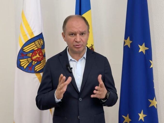 Partidul lui Ion Ceban, primarul Chişinăului, iniţiază o moţiune de cenzură împotriva guvernului Munteanu