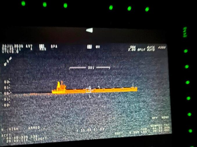 O navă cu cărbune care mergea spre Ucraina, avariată în Marea Neagră. Autoritățile iau în calcul impactul cu o dronă sau explozia unei mine