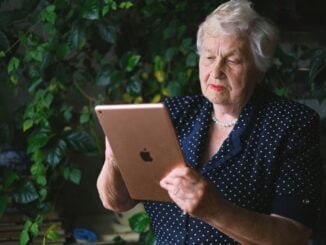 Vârsta de pensionare pentru femei, majorată din iulie. Cum verifici când poți depune dosarul