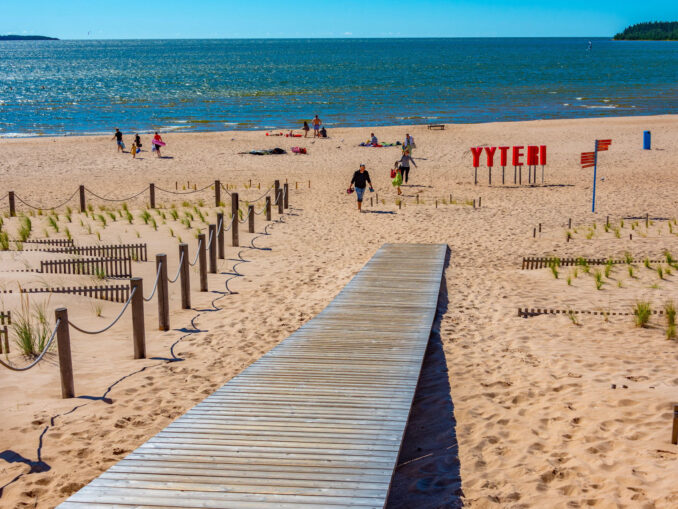 Vacanțe de vară fără caniculă. Cele mai frumoase destinații de coastă din Europa, recomandate de turiști