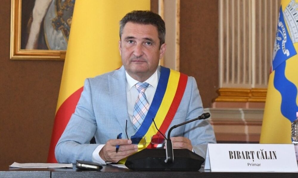 Primarul Aradului obține fonduri pentru bătrânii mutați din azilele ilegale din Bihor și cere schimbarea legii