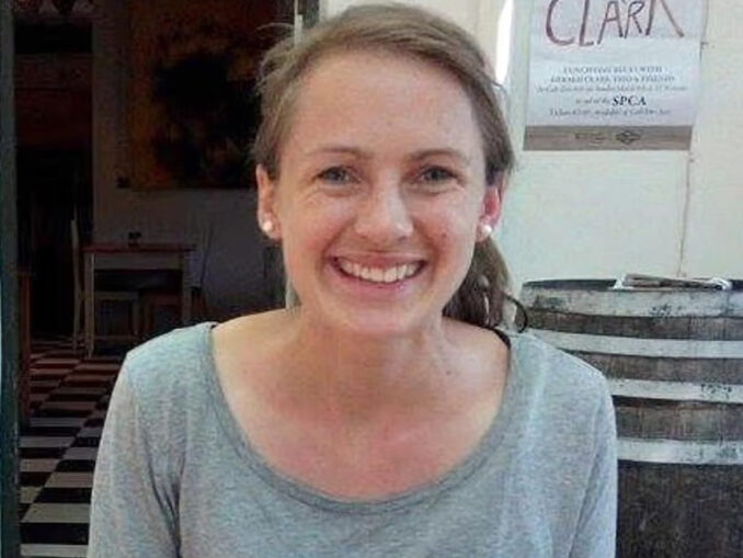 Descoperire macabră în Grecia: trupul unei britanice de 38 de ani, găsit într-o valiză abandonată. Pistele polițiștilor eleni nu exclud nicio variantă