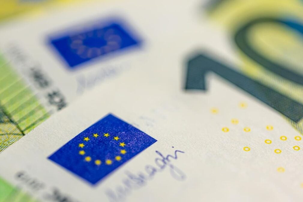 Șefii de la UE intră tare pe achizițiile publice pe modelul „Buy European”. Companiile europene ar putea avea avantaj în fața furnizorilor străini