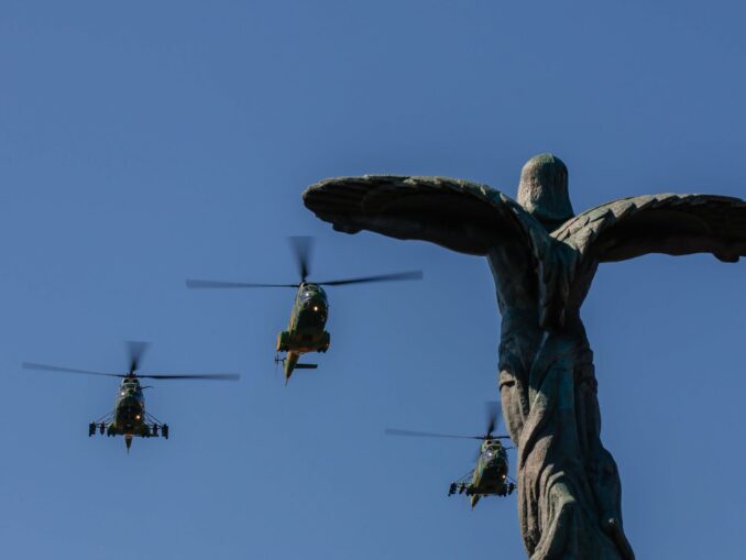 Ziua Aviației Române și a Forțelor Aeriene, celebrată la înălțime