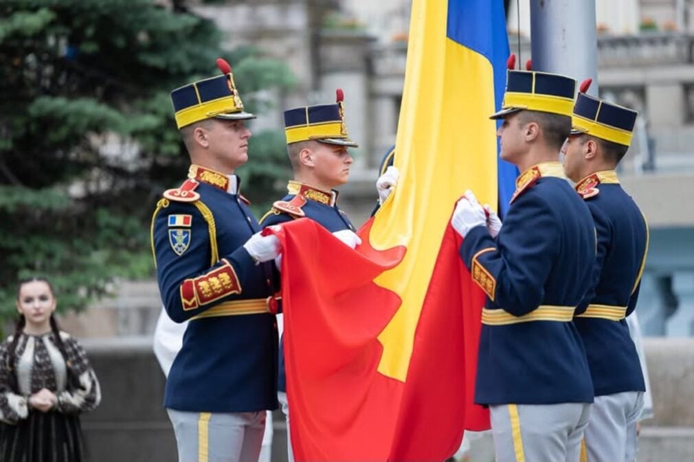 Ilie Bolojan, mesaj de Ziua Imnului. „Avem datoria să lăsăm o Românie mai bine administrată. Simbolurile au valoare prin fapte”