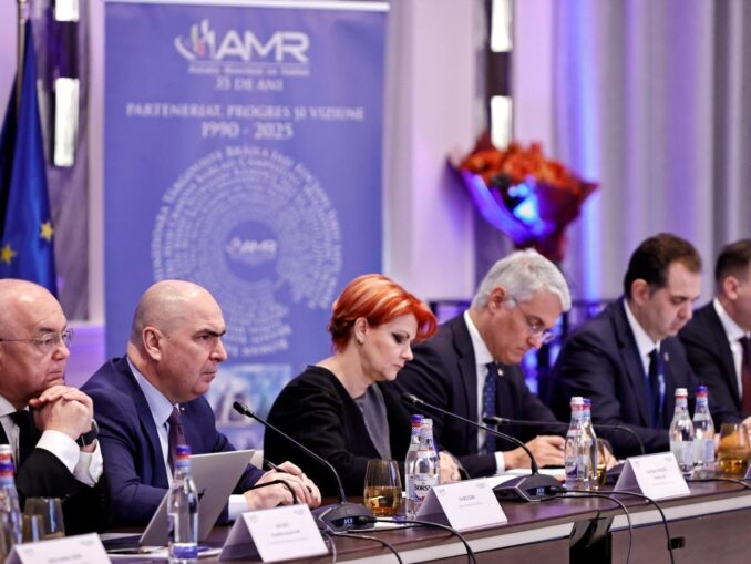 Cât vor câștiga primarii și șefii de CJ-uri pe noua lege a salarizării. Edilul cu cea mai mare leafă ajunge la 26.000 lei