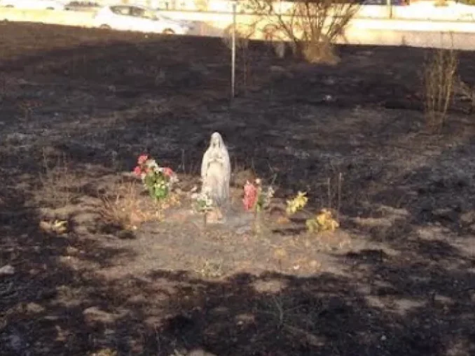 „Miracolul” de la El Goloso. Statuia Fecioarei, intactă după incendiu