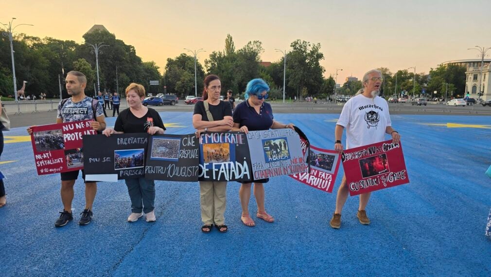 Protest în Piața Victoriei la opt ani de la mitingul din 10 august