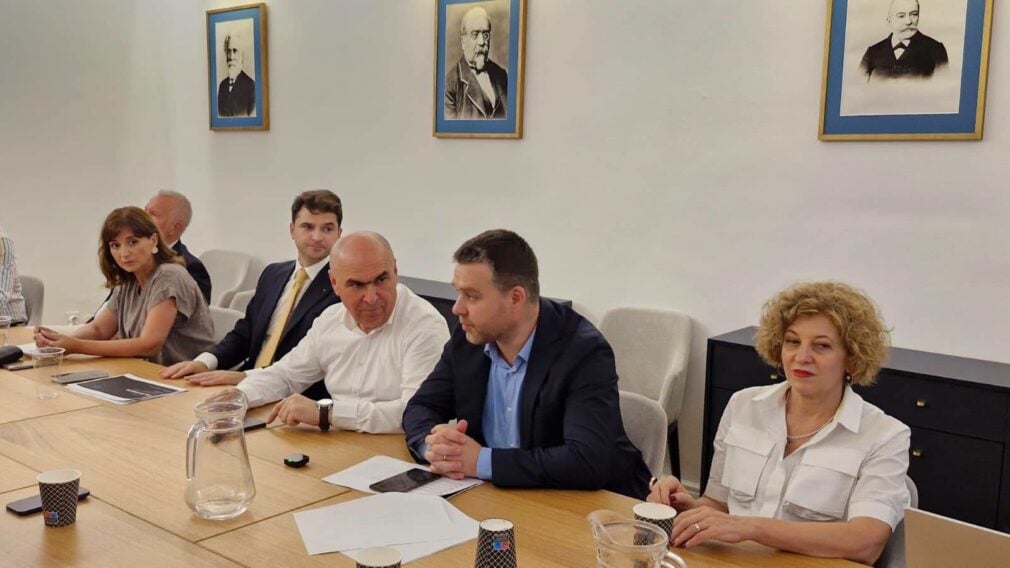 Toți oamenii președintelui PNL. Și capcana în care au căzut predecesorii lui Ilie Bolojan