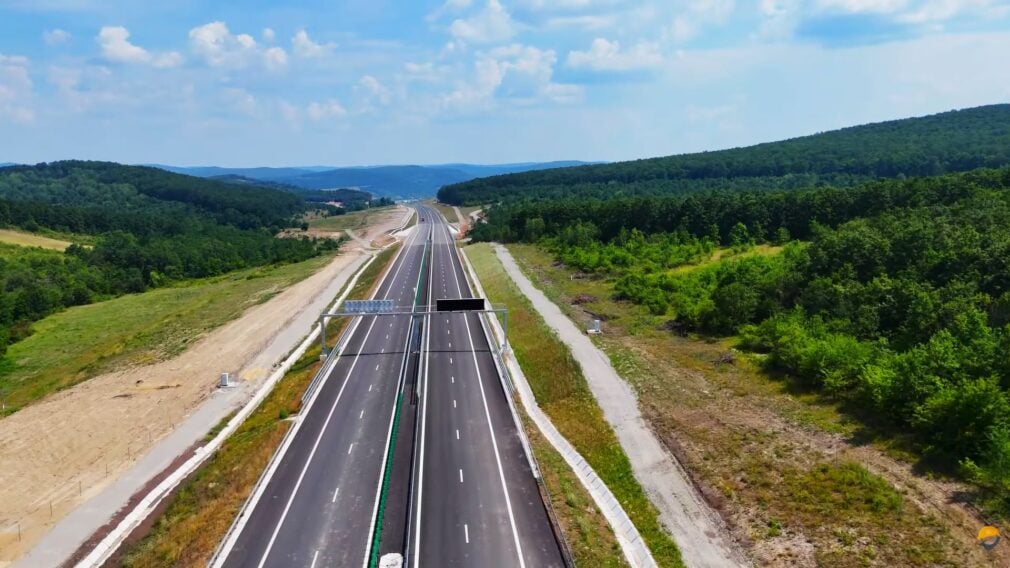 Prima bucată de autostradă dată în folosință în 2026, după trei ani de întârzieri. Astăzi se deschide circulația pe lotul Zimbor – Poarta Sălajului de pe Autostrada A3