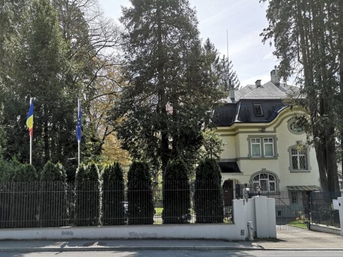 Atac cu dispozitiv incendiar la Ambasada României din Berna. Anchetă în desfășurare