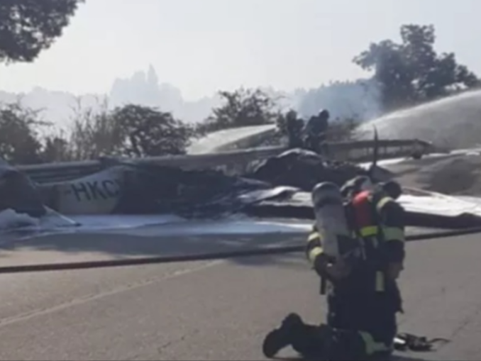 Incident aviatic în Franța: un avion de școală al Forțelor Aeriene a luat foc la aterizare, pe DN 113
