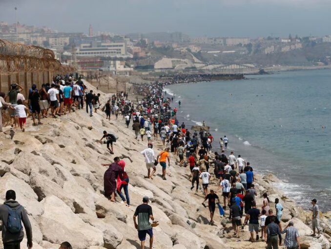 Criza din Ceuta. Spania susține că „aproape toți” imigranții au fost întorși în Maroc