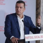 Fitch, avertisment, Grindeanu amenință