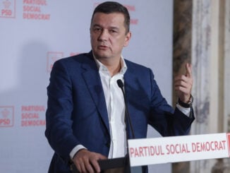 Grindeanu amenință cu răspunderi patrimoniale și „chiar penale” după ce un analist Fitch a avertizat că criza politică pune presiune pe rating