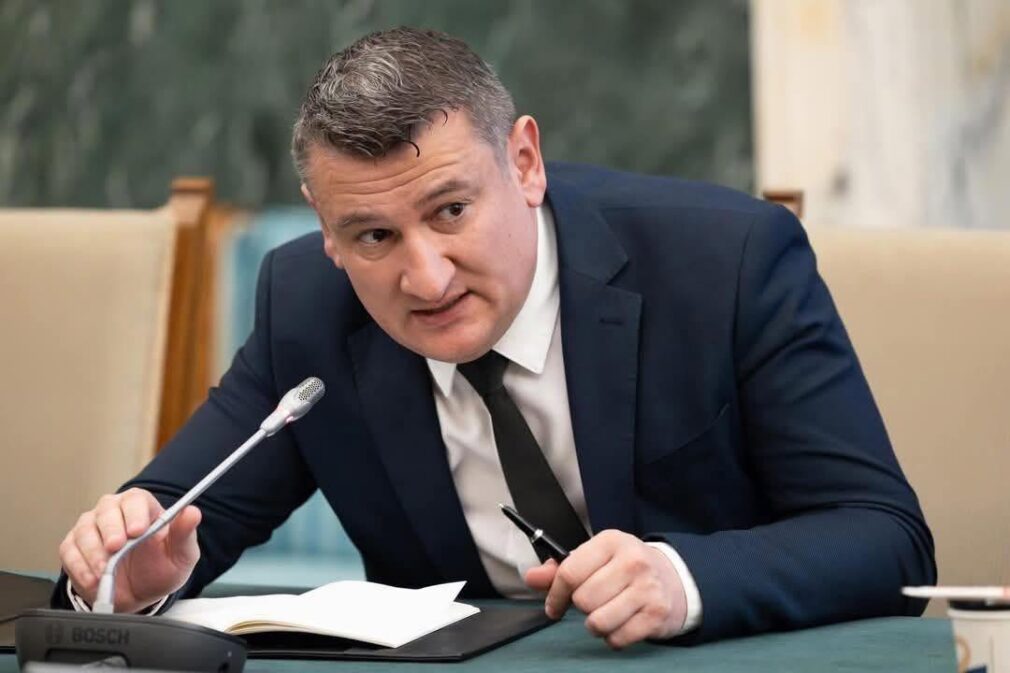 Când cade Cadastrul, viețile se blochează parțial. La o lună după atacul cibernetic, sistemul repornește cu greu