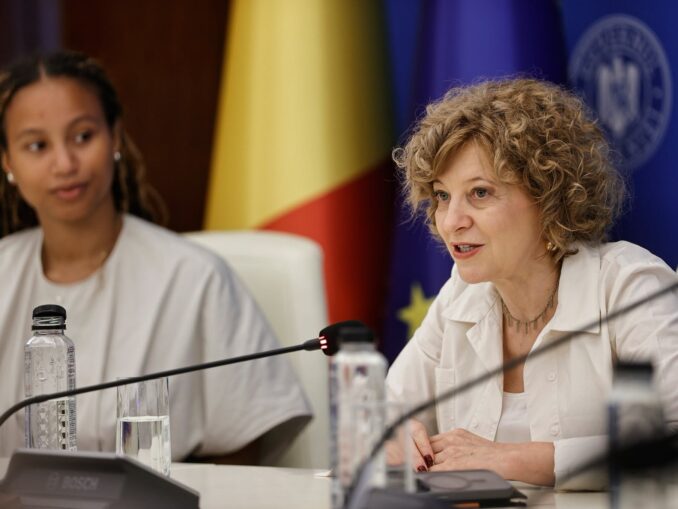 Oana Gheorghiu, listă cu zeci de PSD-iști în funcții publice: „Iată cum e PSD «în opoziție»”