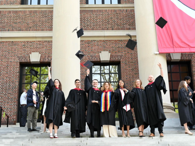 De la Roșiori de Vede la Harvard și NATO. Povestea româncei care vrea să se întoarcă în România