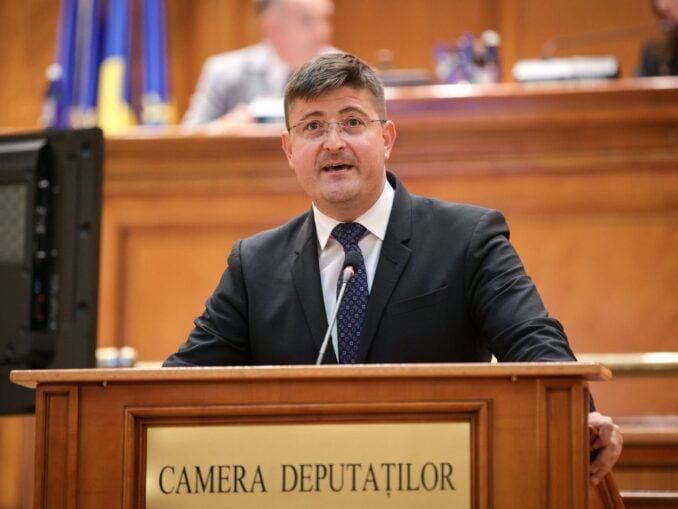 USR propune o soluție ca averile demnitarilor să rămână publice, după decizia CCR