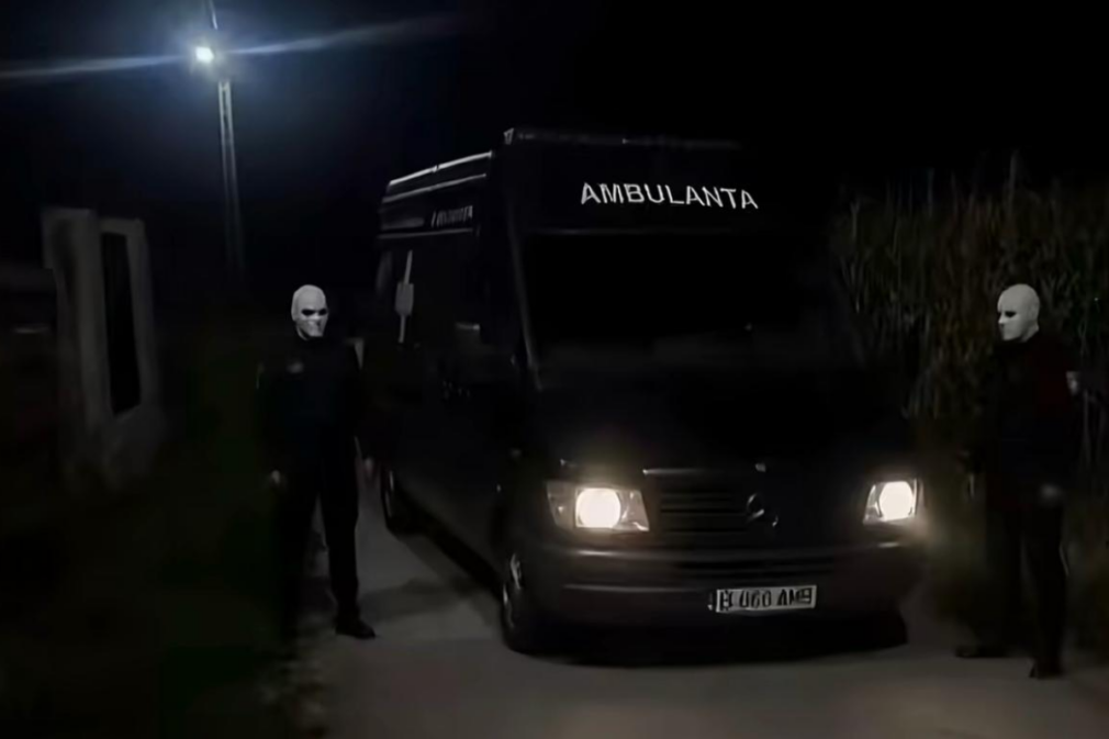 VIDEO Atacul asupra ambulanței din Cluj reaprinde discuția despre dezinformare. Politicienii cer măsuri pentru conținutul fals din online