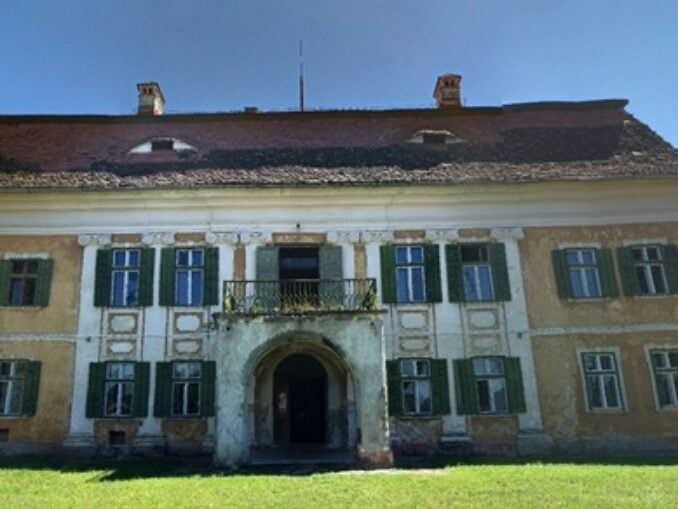 15 milioane de lei pentru renașterea unei bijuterii arhitecturale. Castelul Brukenthal din Avrig intră în restaurare