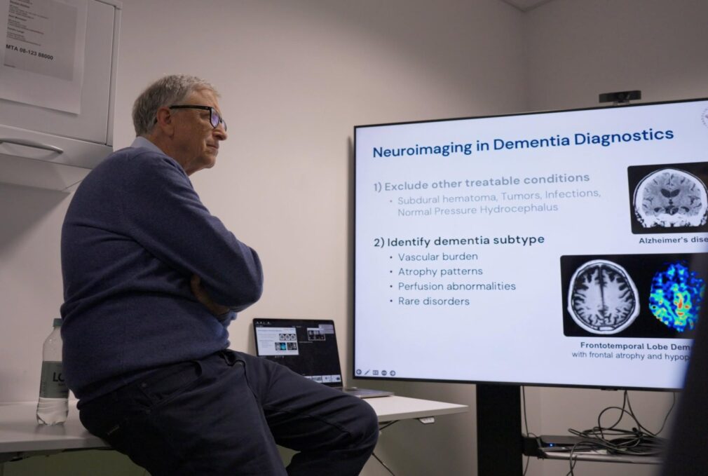 Bill Gates trage semnalul de alarmă: Nu avem niciun plan pentru era AI. Miliardarul propune un impozit pe roboți și locuri de muncă rezervate oamenilor