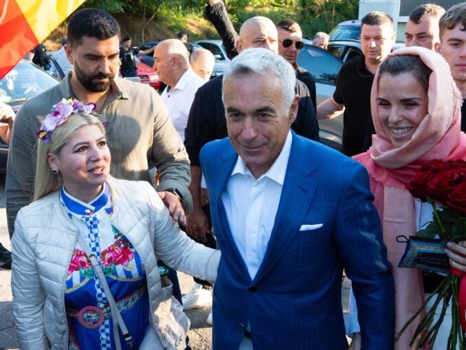 Georgescu, refuzat de un antreprenor vasluian: Nu vreau să fac politică în fabrica mea