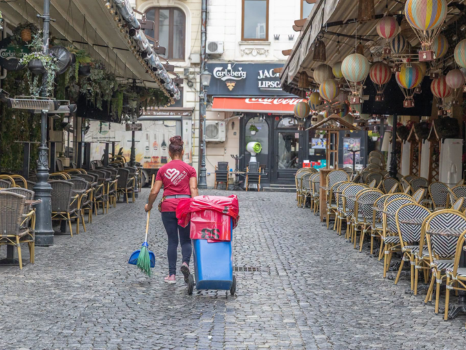 Bucureștiul schimbă regulile pentru colectarea gunoiului
