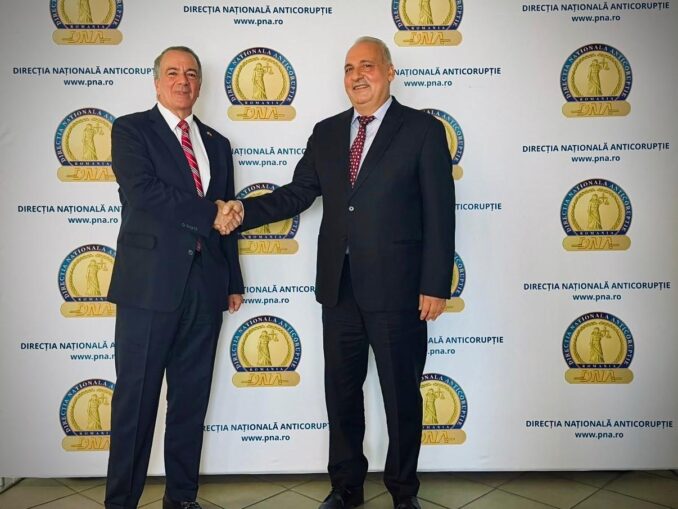 Ambasadorul SUA în România, Darryl Nirenberg, în vizită la DNA. Discuții despre combaterea corupției