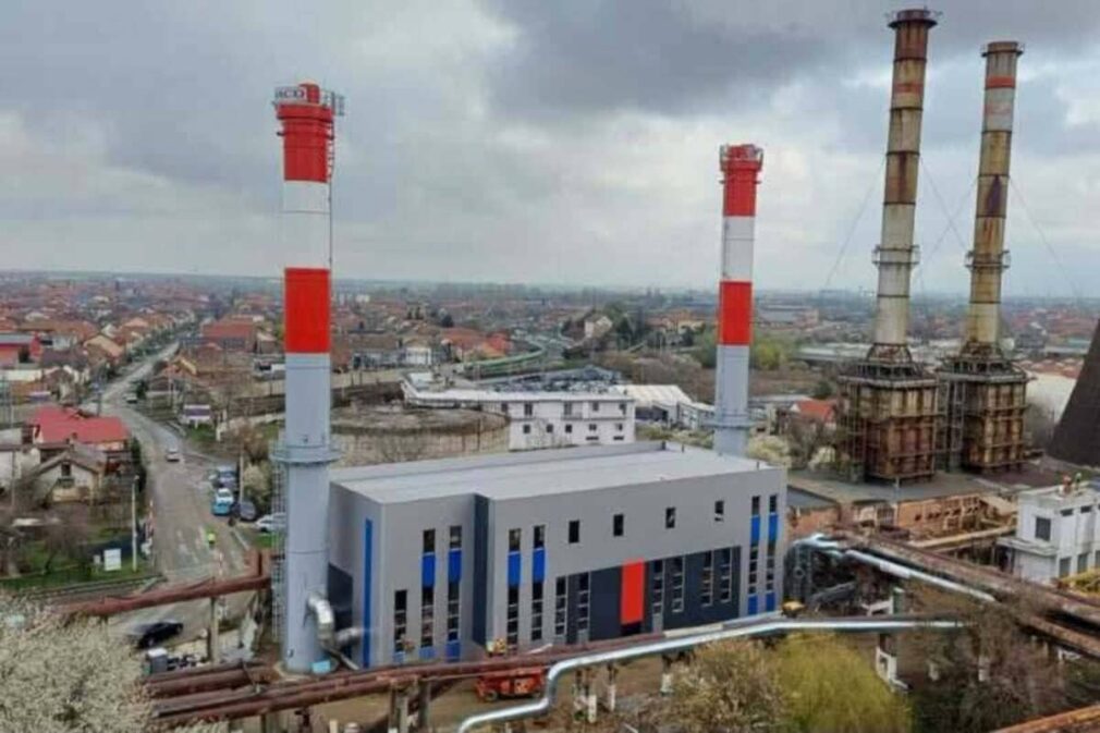 „Așa e când toți își fac treaba și sunt bani”. Bolojan anunță racordarea la sistem a două centrale noi din Constanța și Arad, finanțate prin PNRR