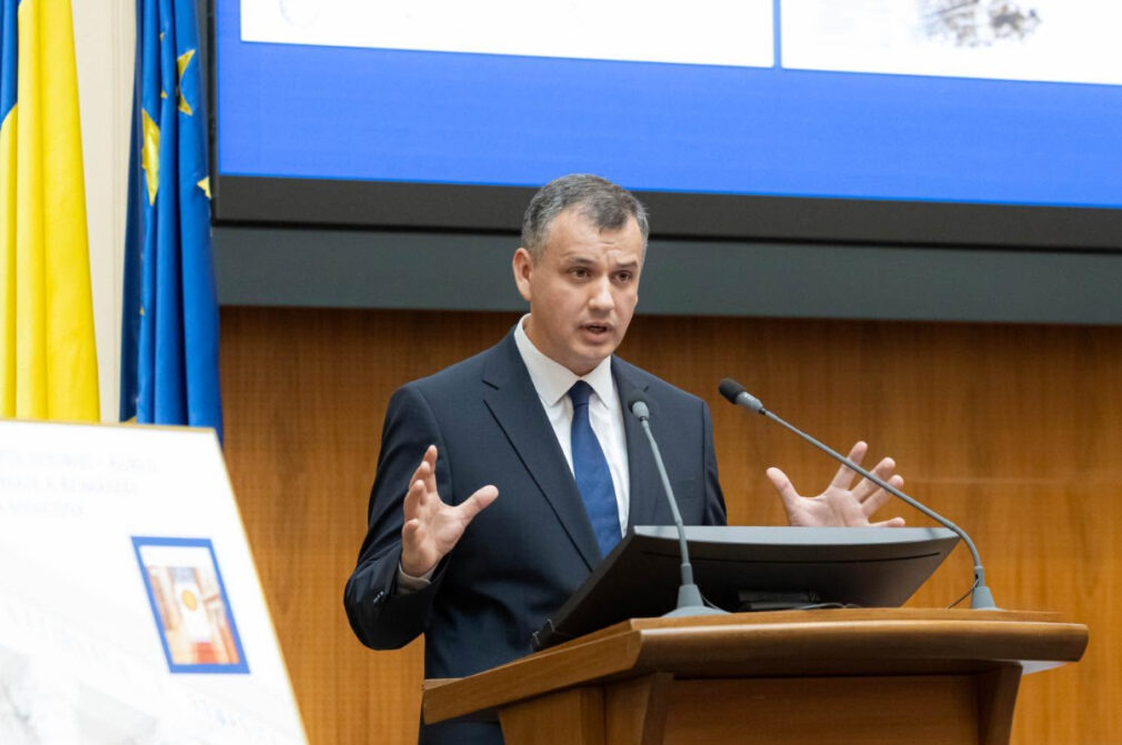 Tomac respinge ideea alegerilor anticipate și exclude ideea formării unui guvern cu participarea AUR