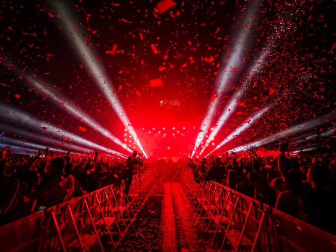 Festivalul Saga, clauze controversate pentru presă. „Acreditarea e un privilegiu, nu un drept dobândit”