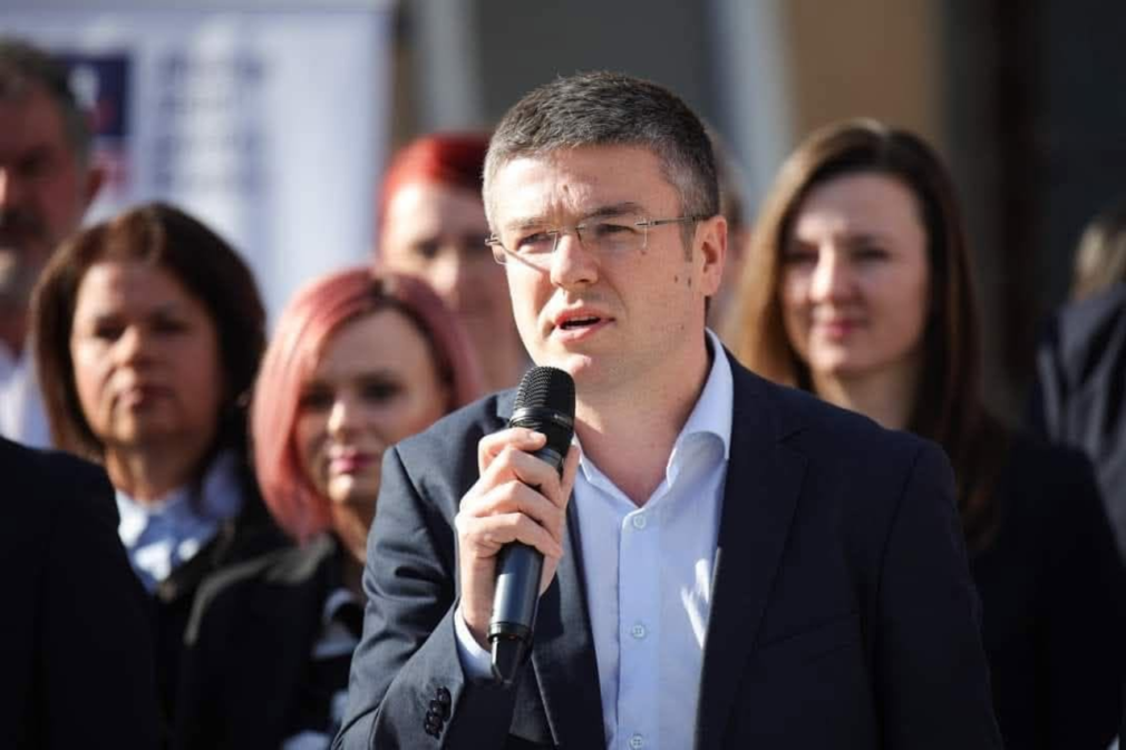 Ministerul Economiei reduce numărul angajaților. 109 posturi vacante dispar, iar funcțiile de conducere scad cu 40%