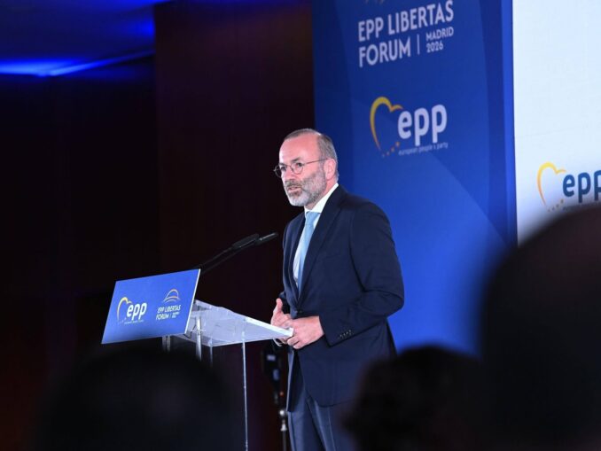 Manfred Weber nuanțează poziția PPE: „Nu dorim ca România să piardă niciun euro din PNRR”