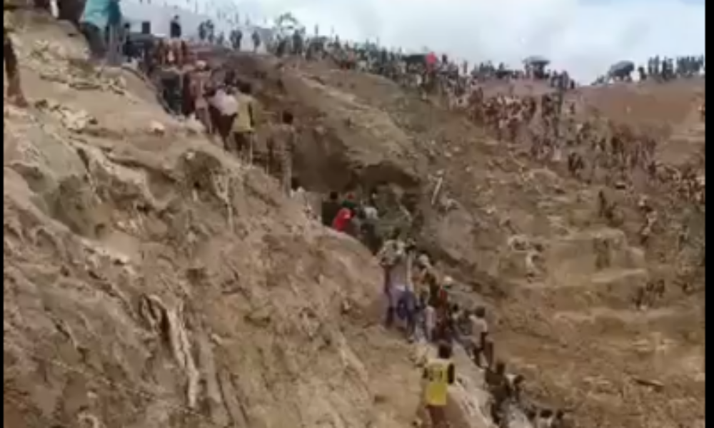 Momentul prăbușirii unei mine de aur în Republica Centrafricană. Cel puțin 100 de morți – VIDEO