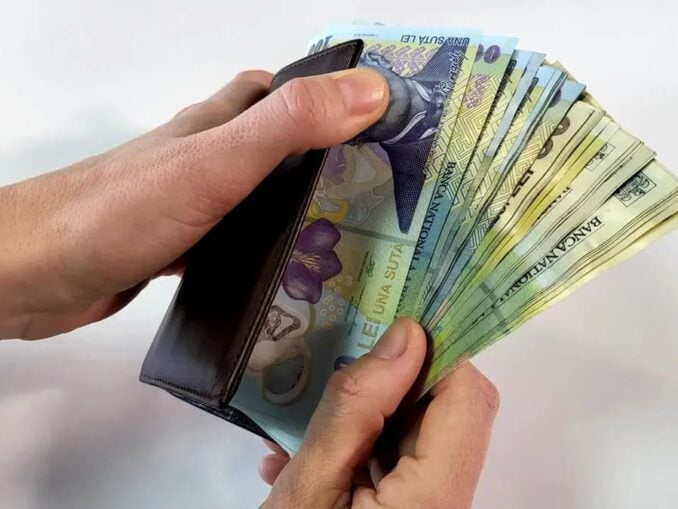 România rămâne aproape ultima în UE la salariul minim. Doar două țări stau mai prost