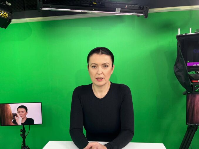 UPDATE Sorina Matei ar fi intrat în grupul de WhatsApp al redacției de știri a TVR. Adelin Petrișor s-ar fi împotrivit – NewsCenter