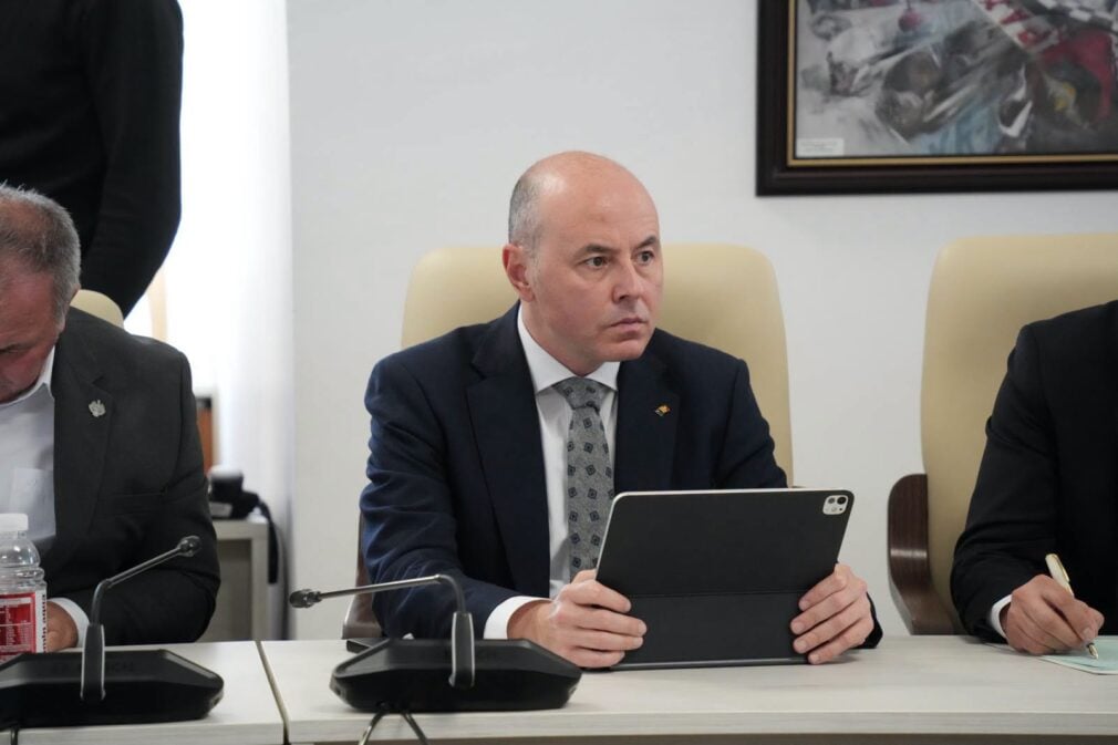 Un lider PNL vorbește despre sesizarea CCR dacă Nicușor Dan nu dizolvă Parlamentul după un vot negativ pentru Siegfried Mureșan