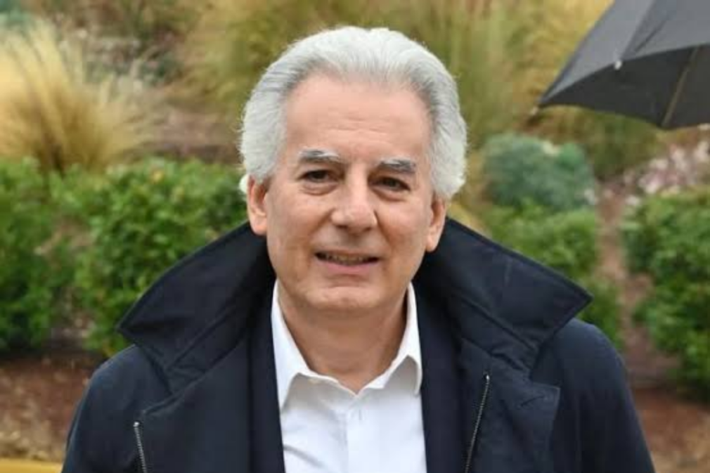 Rivalii de ieri, aliații de azi. Un Vargas Llosa va reprezenta Peru în SUA