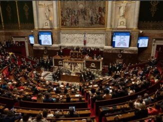 Deputații francezi încadrează prostituția online la infracțiuni. Platforme precum OnlyFans, vizate de noile măsuri