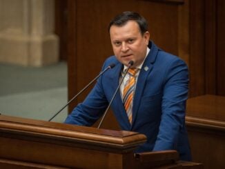 Boicotul lui Simion privind guvernul Mureșan, ignorat de un senator AUR: „Avem o datorie față de oameni”